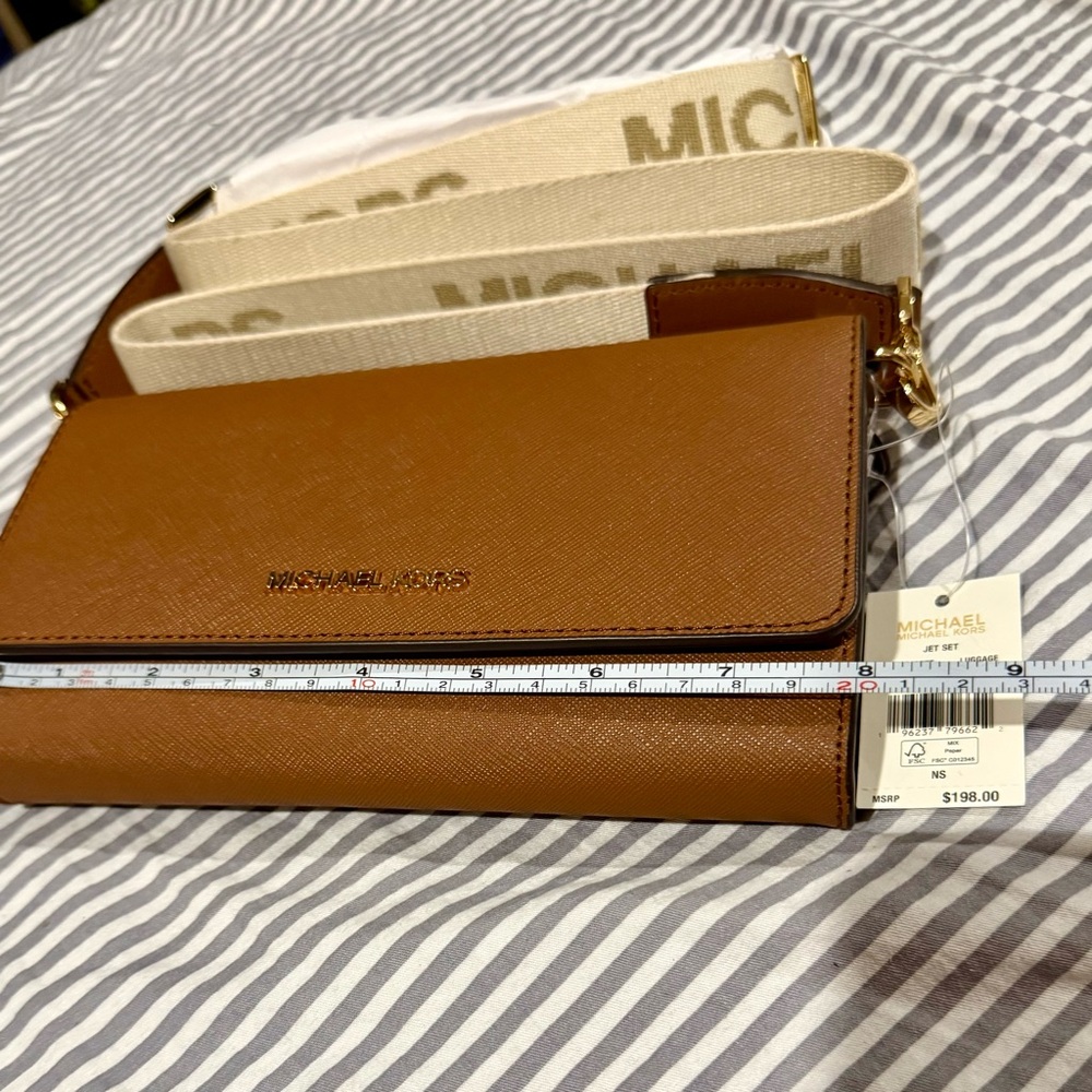 Michael Kors Jet Set Medium Leather Crossbody Bag-Brown - Picture 3 of 10